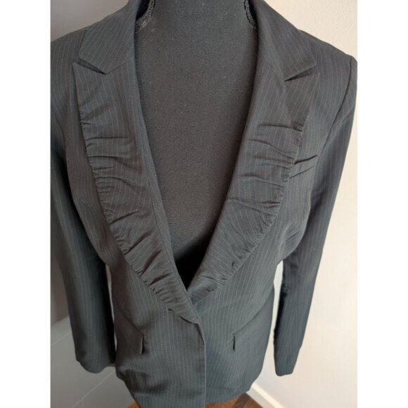 Cabi Pinstripe Ruched Collar Fitted Blazer - Black and Tan - Style 601 - 6 - Picture 2 of 11